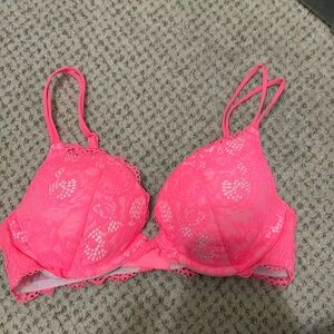 Victoria secret pink push-up bra